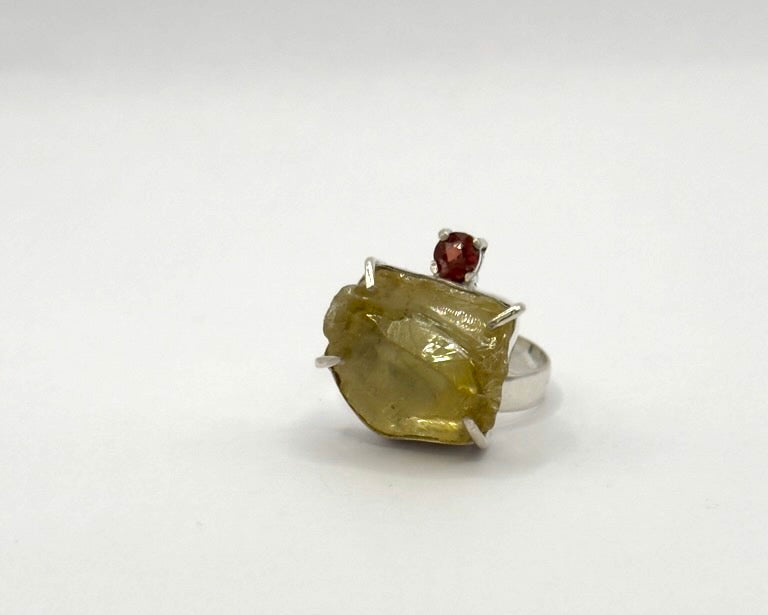 Anillo Amazonas Citrino y Cornalina