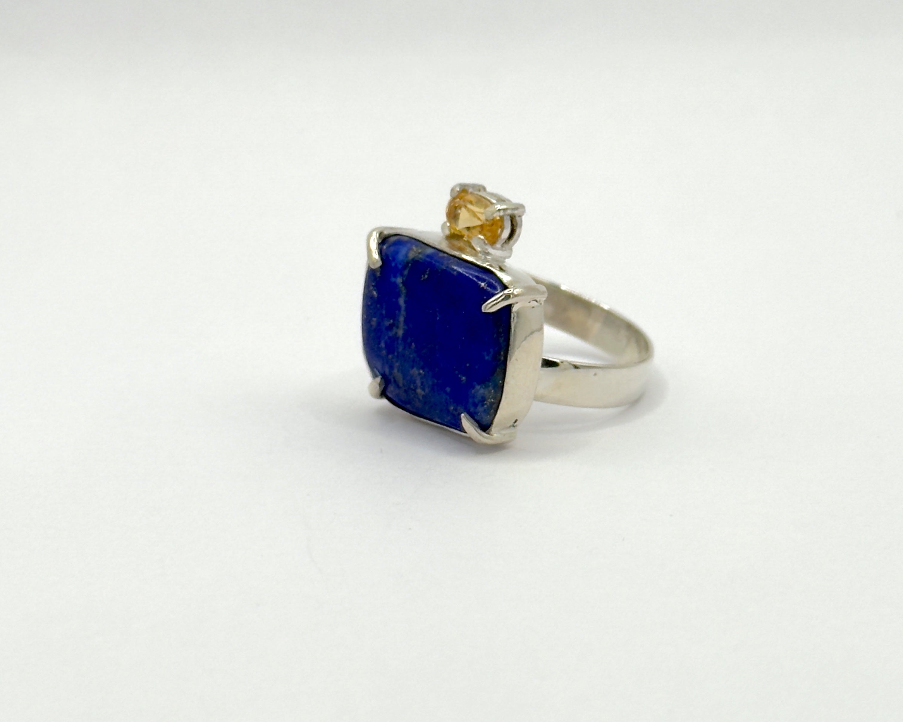 Anillo Amazonas Lapislázuli y Citrino