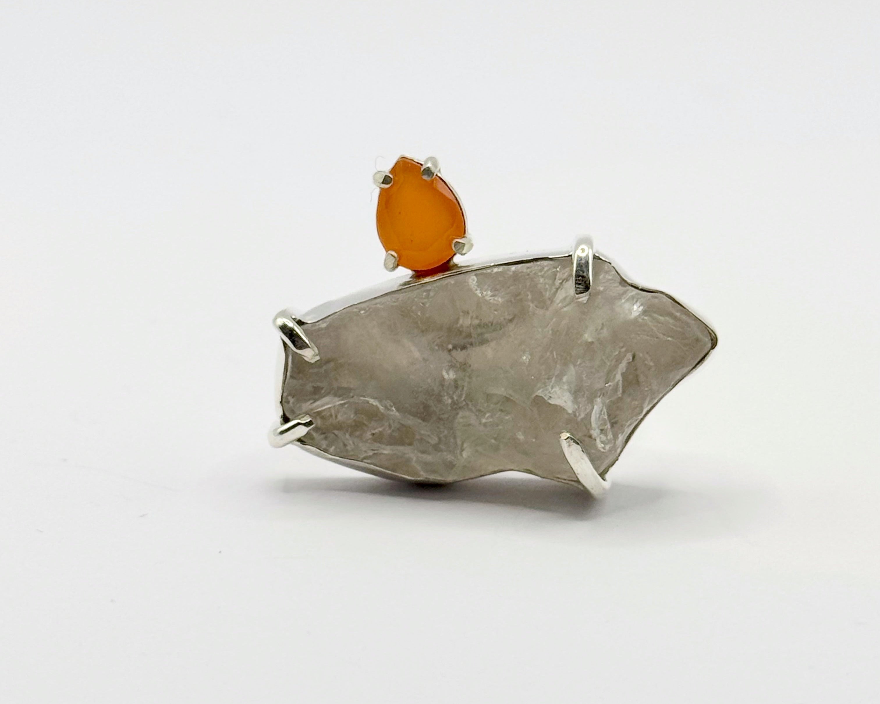 Anillo Amazonas Topacio y Cornalina