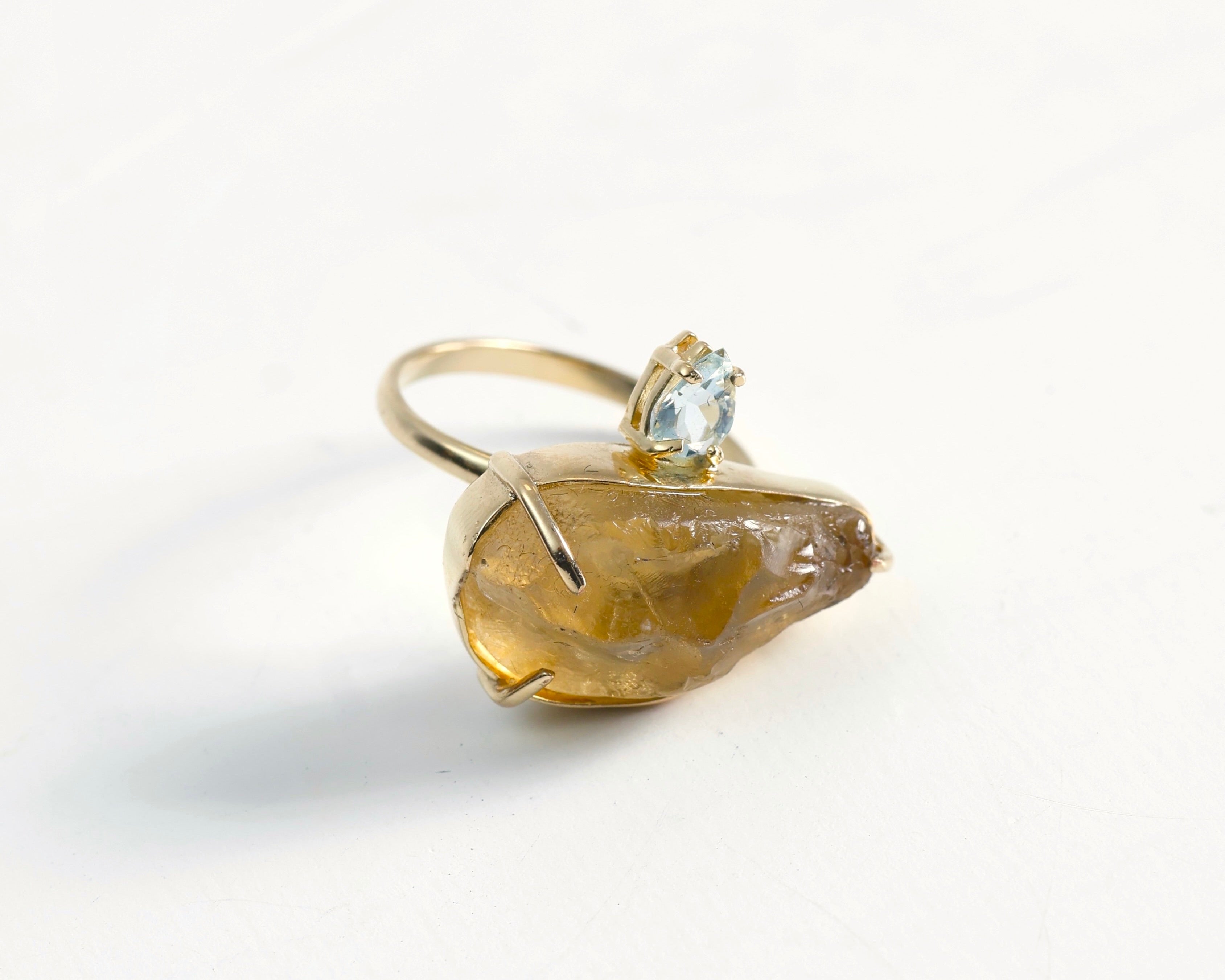 Anillo Bahia citrino y topacio azul
