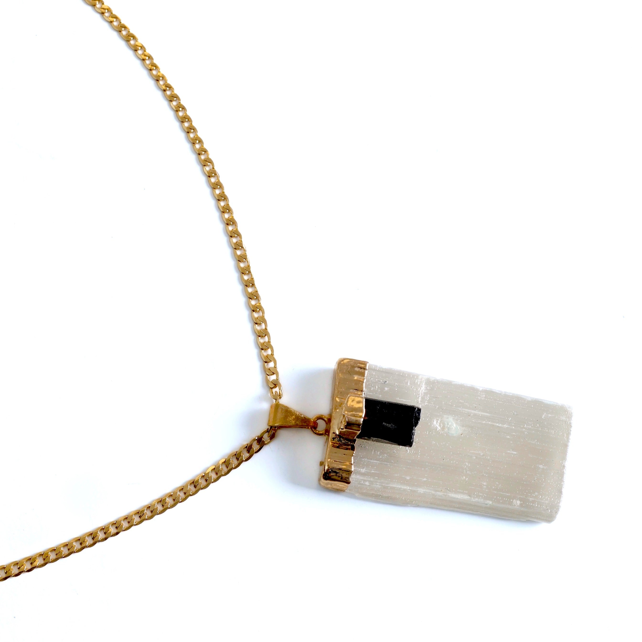 Colgante Recife Selenita con Turmalina Negra